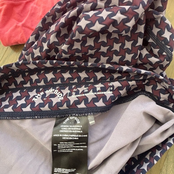 BUNDLE - 11 pieces!! Lululemon, Vuori and the upside - size small - Picture 4 of 7